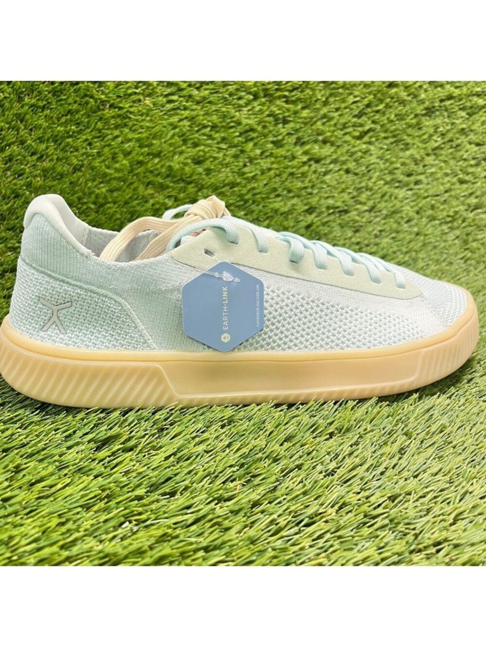 Flux Footwear Adapt Trainer Icecube Blue Mens Size 11 Athletic Shoes Sneakers